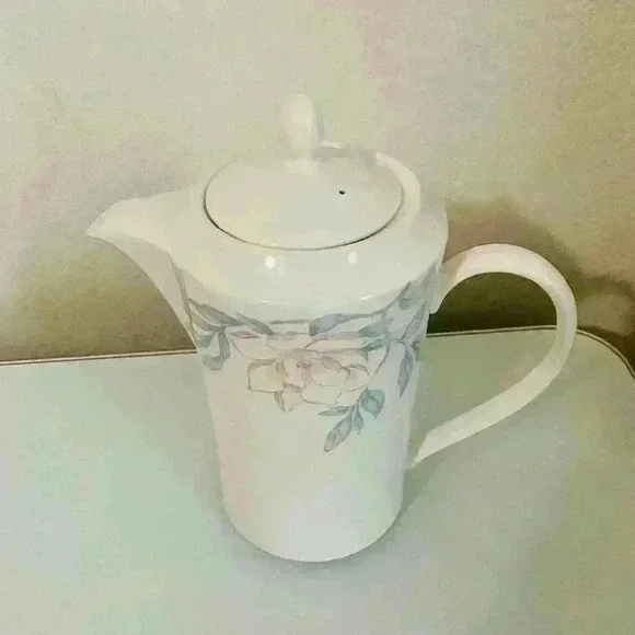 Lenox Decor Plantation Blossom Small 6 1/2” Coffee Pot Floral Pastel with Lid - Picture 3 of 12